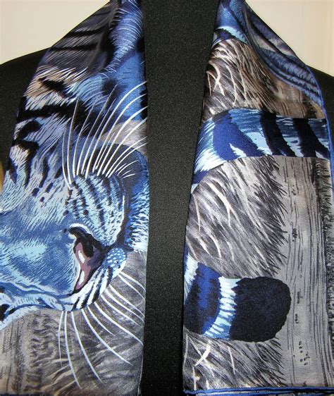 foulard hermes tigre du bengale|Hermès “Tigre du Bengale“ Scarf For Sale at 1stDibs.